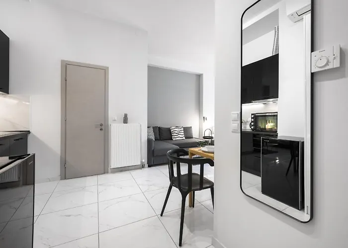 Breez Apartments, The Luxury * Selanik