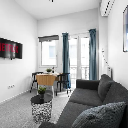 דירה Breez Apartments, The Luxury