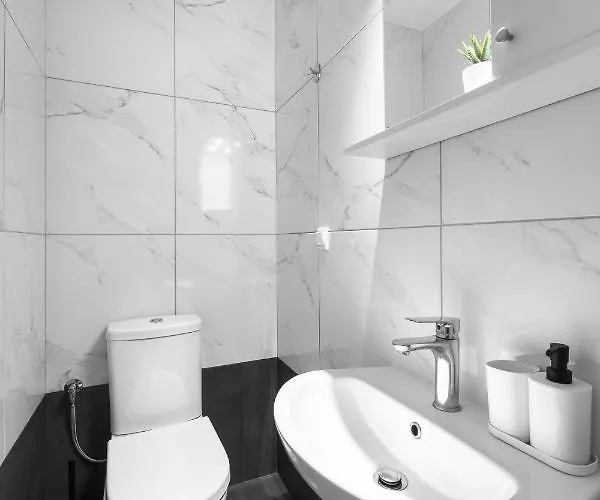 Breez Apartments, The Luxury * 塞萨洛尼基