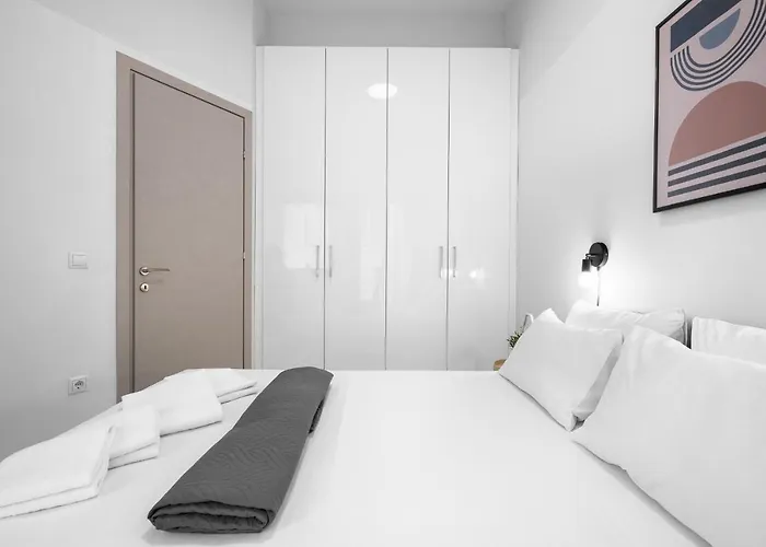 Breez Apartments, The Luxury 公寓